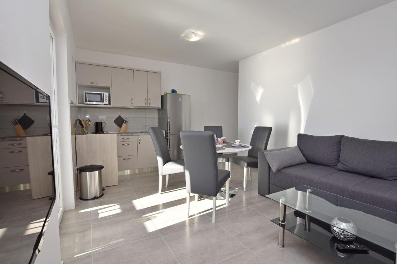 Apartments Danolic 皮萨克 外观 照片
